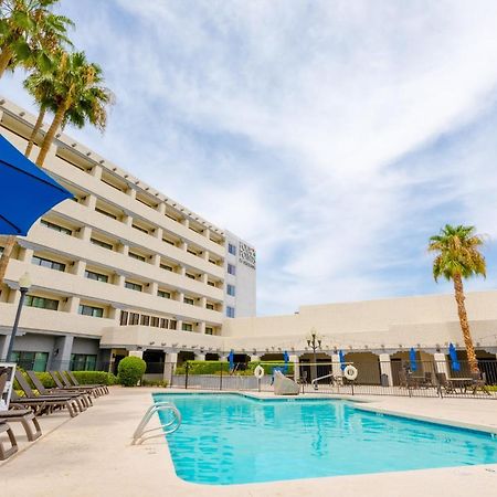 Four Points By Sheraton Phoenix South Mountain Bagian luar foto