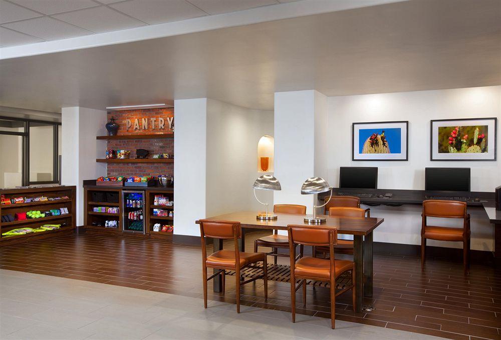 Four Points By Sheraton Phoenix South Mountain Bagian luar foto