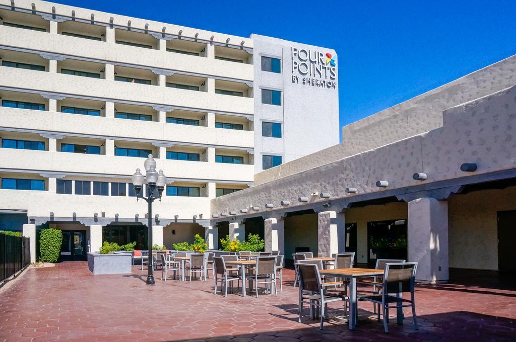 Four Points By Sheraton Phoenix South Mountain Bagian luar foto