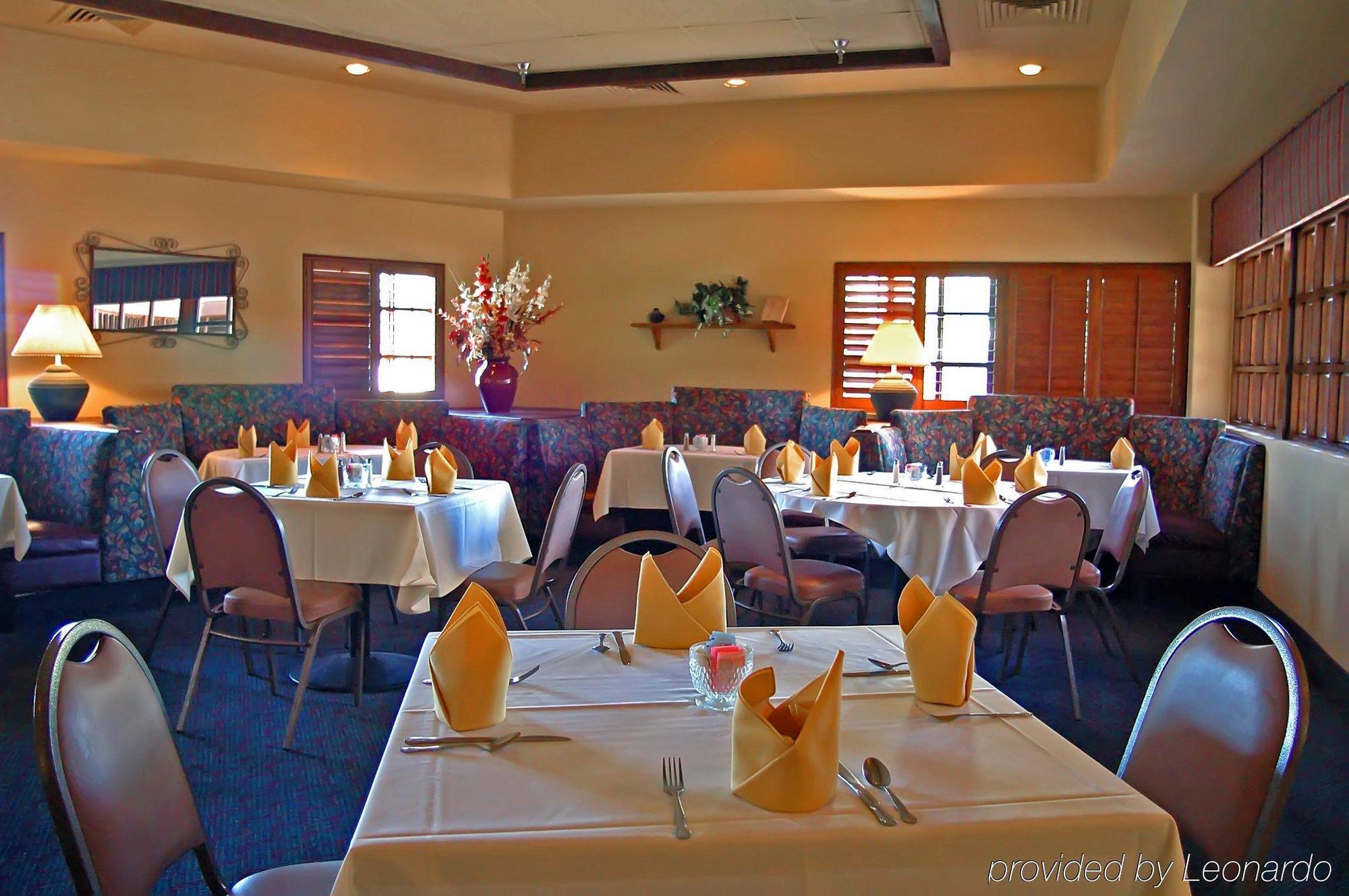 Four Points By Sheraton Phoenix South Mountain Bagian luar foto