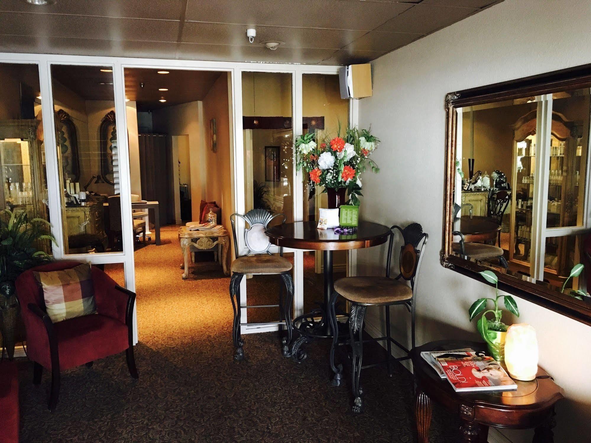 Four Points By Sheraton Phoenix South Mountain Bagian luar foto