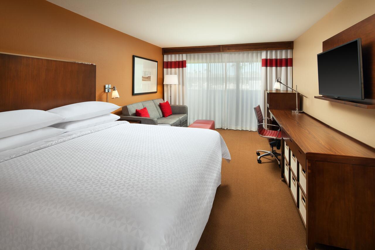 Four Points By Sheraton Phoenix South Mountain Bagian luar foto