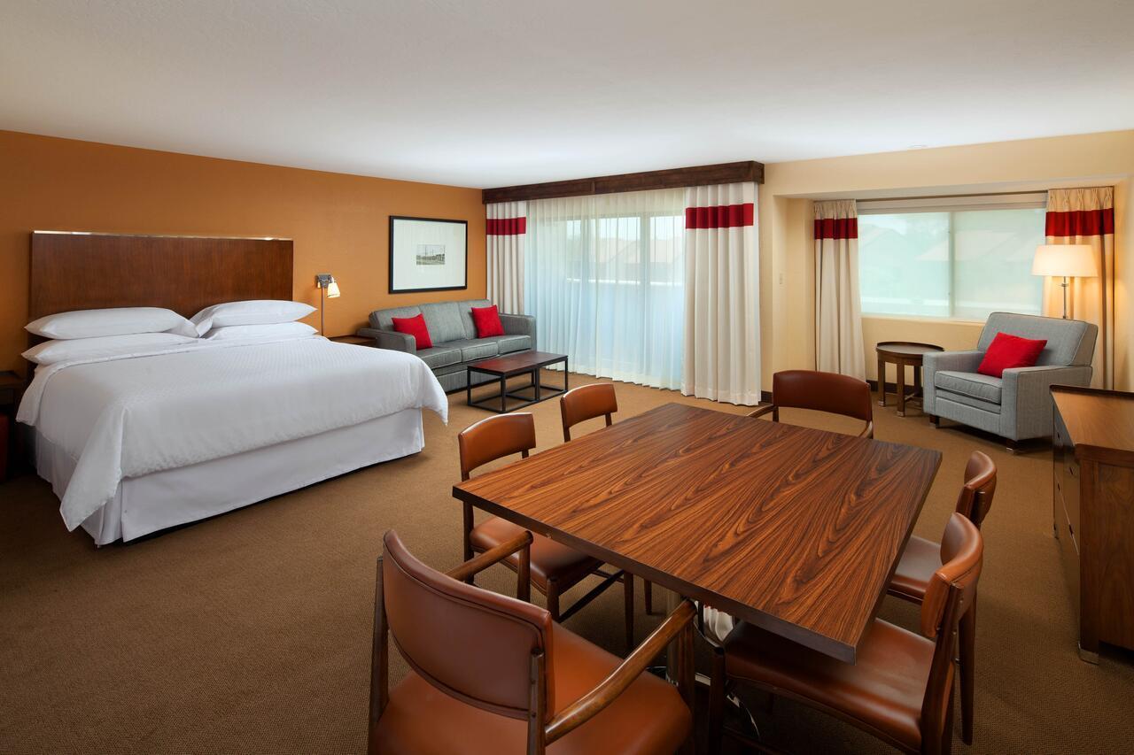 Four Points By Sheraton Phoenix South Mountain Bagian luar foto